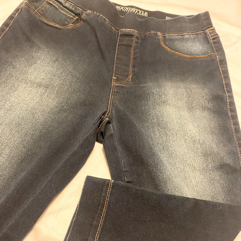 SoundStyle New York pull on Capri jeans Size Medium